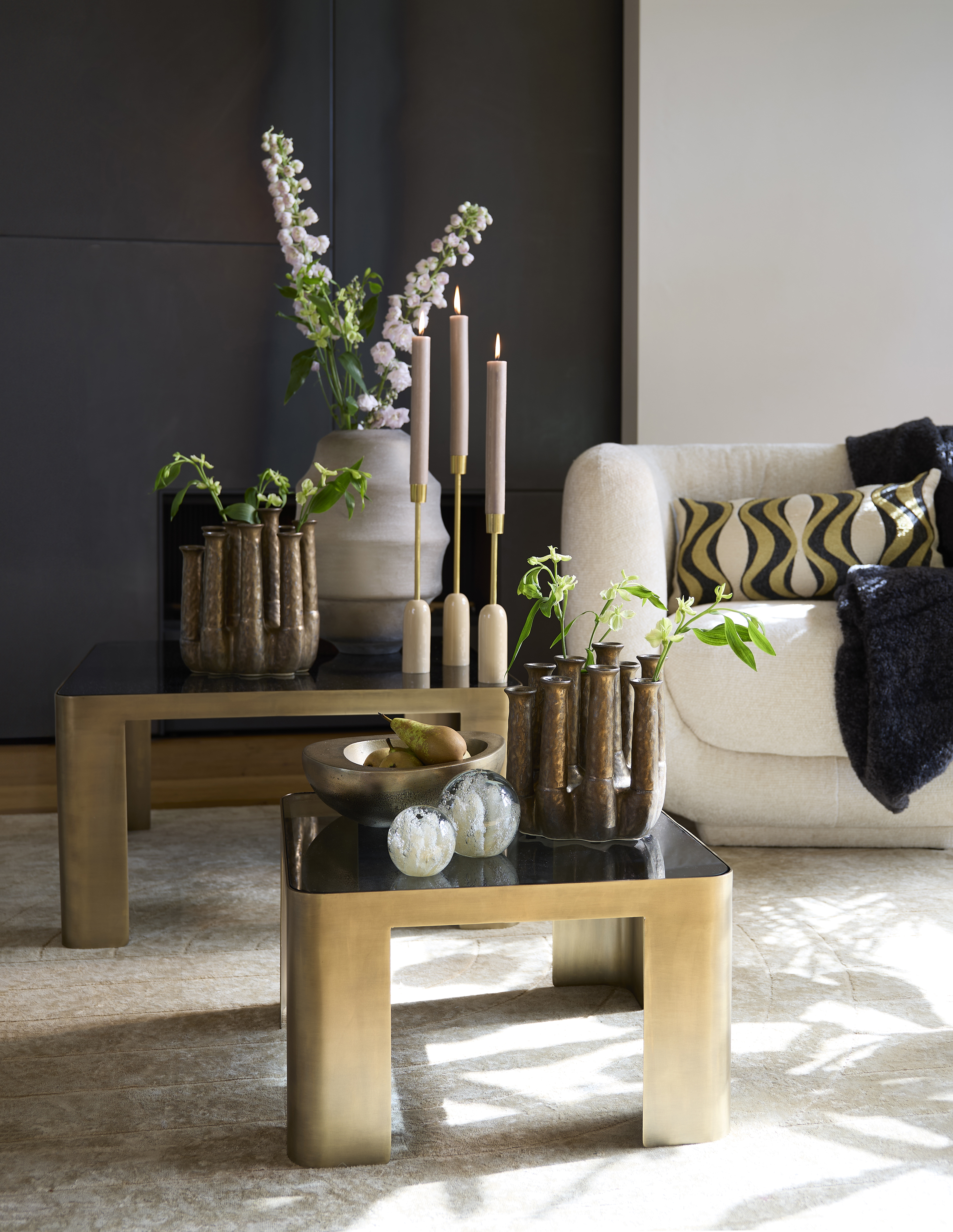 Oxe design bronz  dohányzóasztal szett